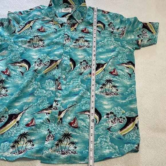 Tropical Shark Print Shirt‎ Size XL
Caribbean  or Cruise attire - Picture 5 of 6